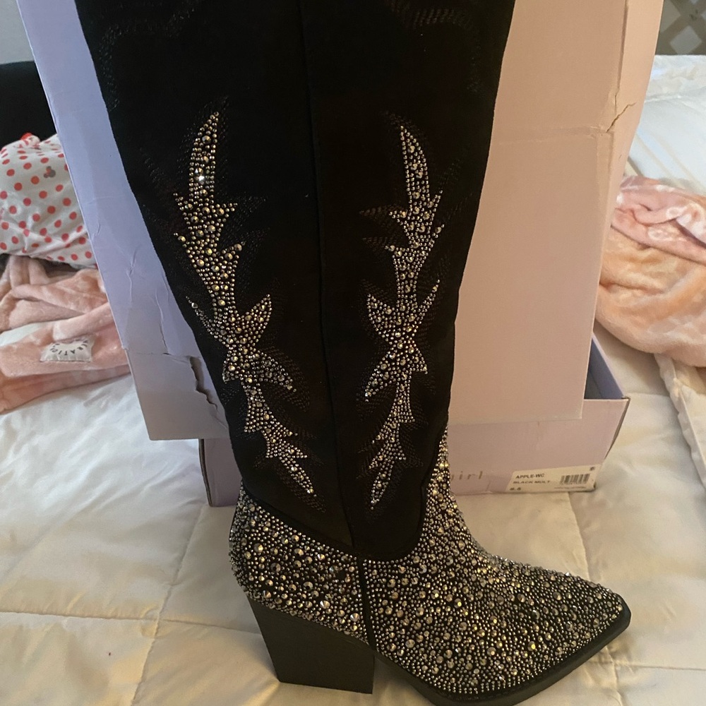 Black Rhinestone Cowboy Boots